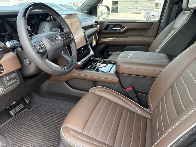 New 2026 GMC Yukon XL Denali Ultimate AWD/4WD image 16