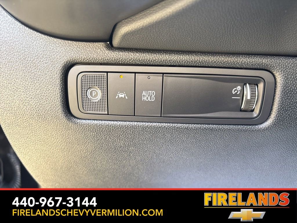 New 2026 Chevrolet Equinox EV LT image 17