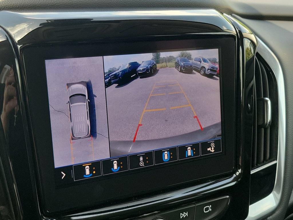Used 2020 Chevrolet Traverse Premier w/ LPO, Floor Liner Package AWD/4WD image 19