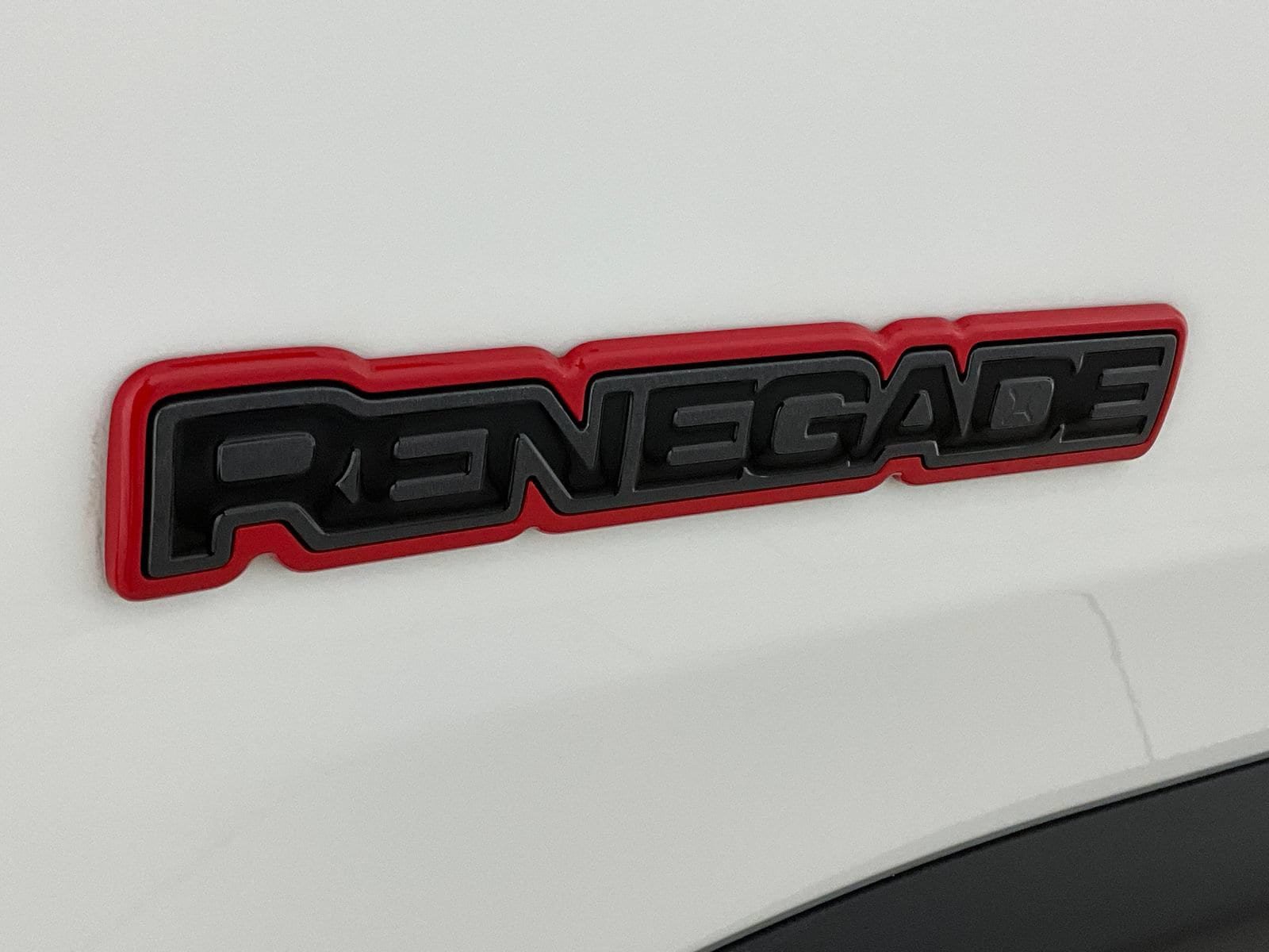 Used 2023 Jeep Renegade Trailhawk AWD/4WD image 30