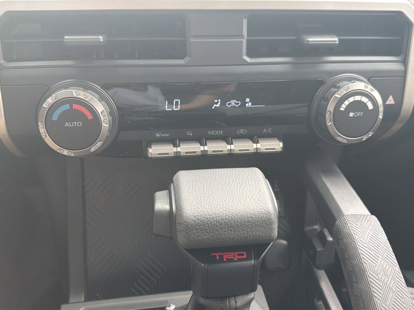 New 2026 Toyota Tacoma TRD Off-Road AWD/4WD image 20