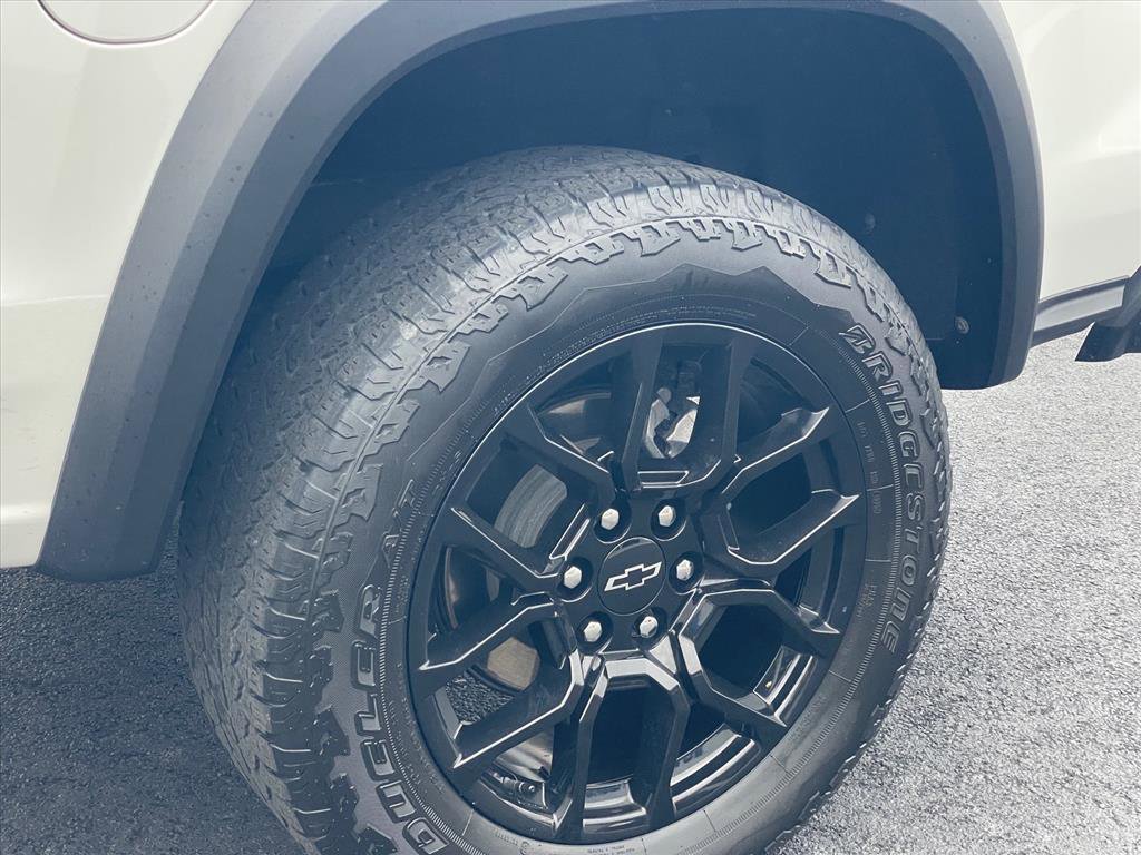 Used 2023 Chevrolet Colorado Trail Boss w/ LPO, Dark Essentials Package image 27