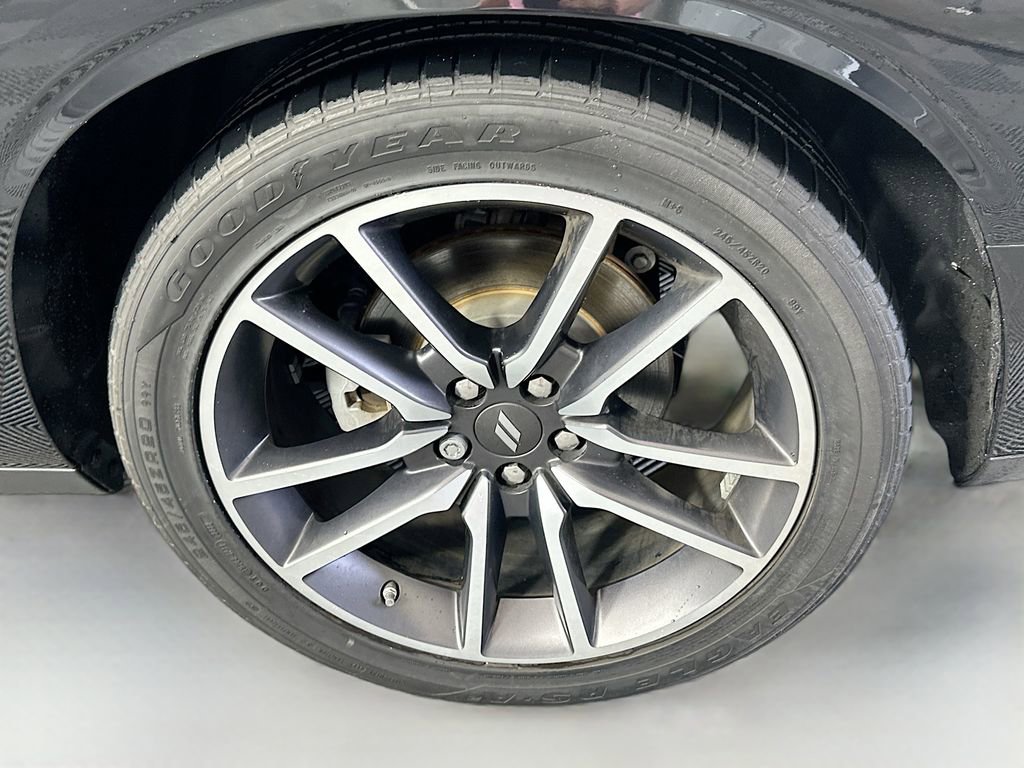 Used 2022 Dodge Challenger R/T w/ Plus Package image 30