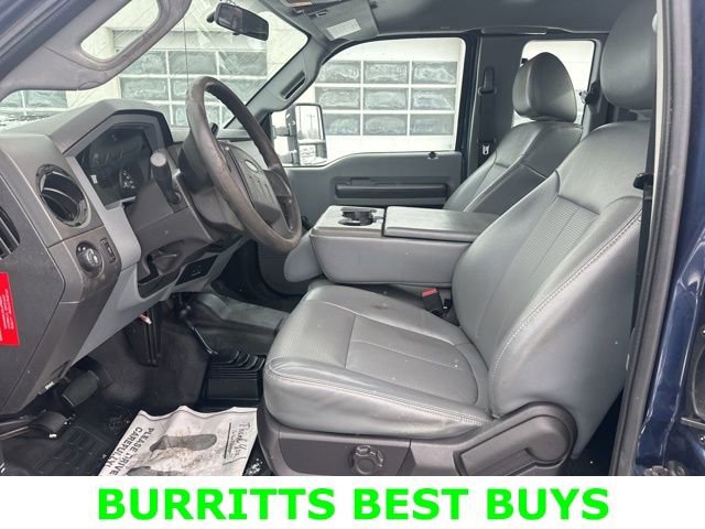 Used 2013 Ford F550 4x4 SuperCab Super Duty w/ Snow Plow Prep Pkg image 12