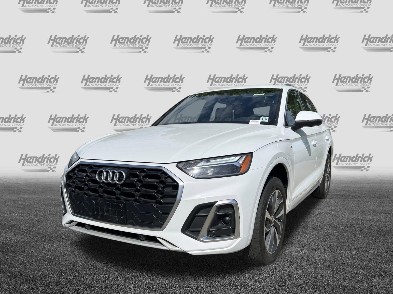 Used 2023 Audi Q5 2.0T Premium w/ Convenience Package image 5
