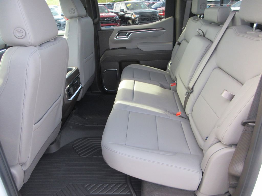 New 2026 Chevrolet Silverado 1500 LTZ w/ LTZ Premium Package image 16