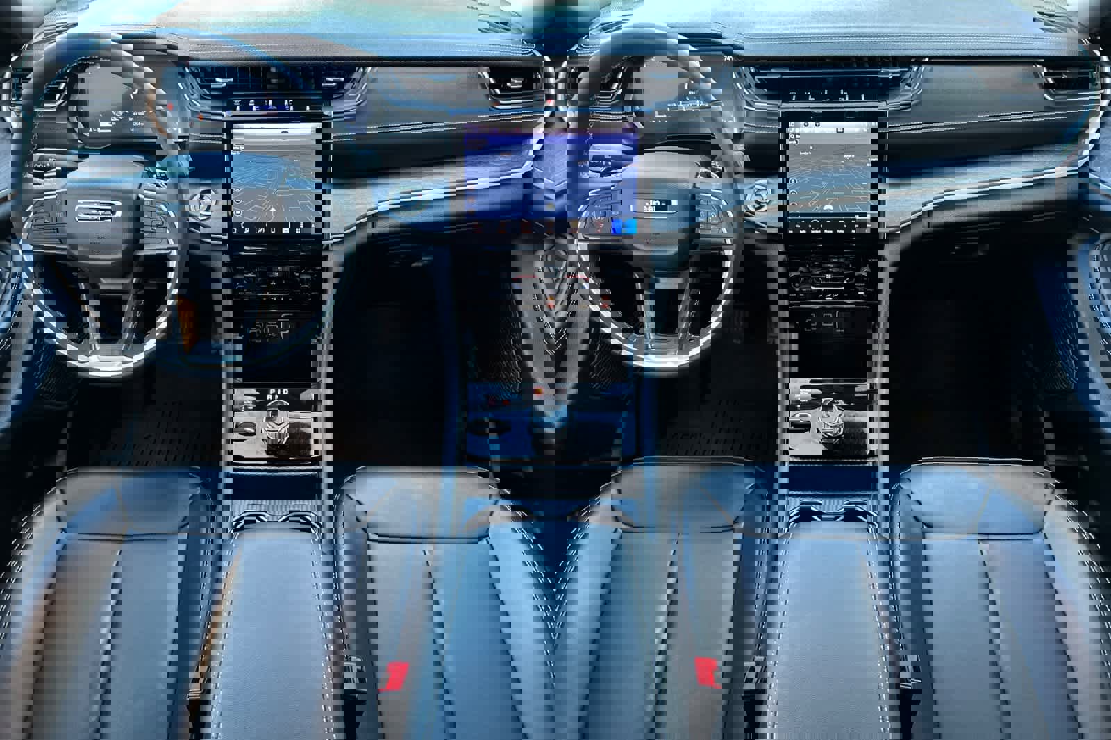 Used 2024 Jeep Grand Cherokee Limited w/ Trailer Tow Package image 3