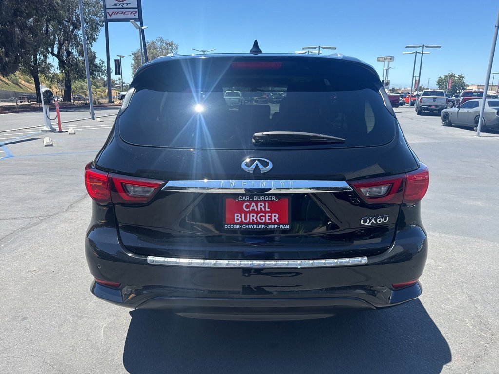 Used 2019 INFINITI QX60 Luxe w/ Essential Package image 6