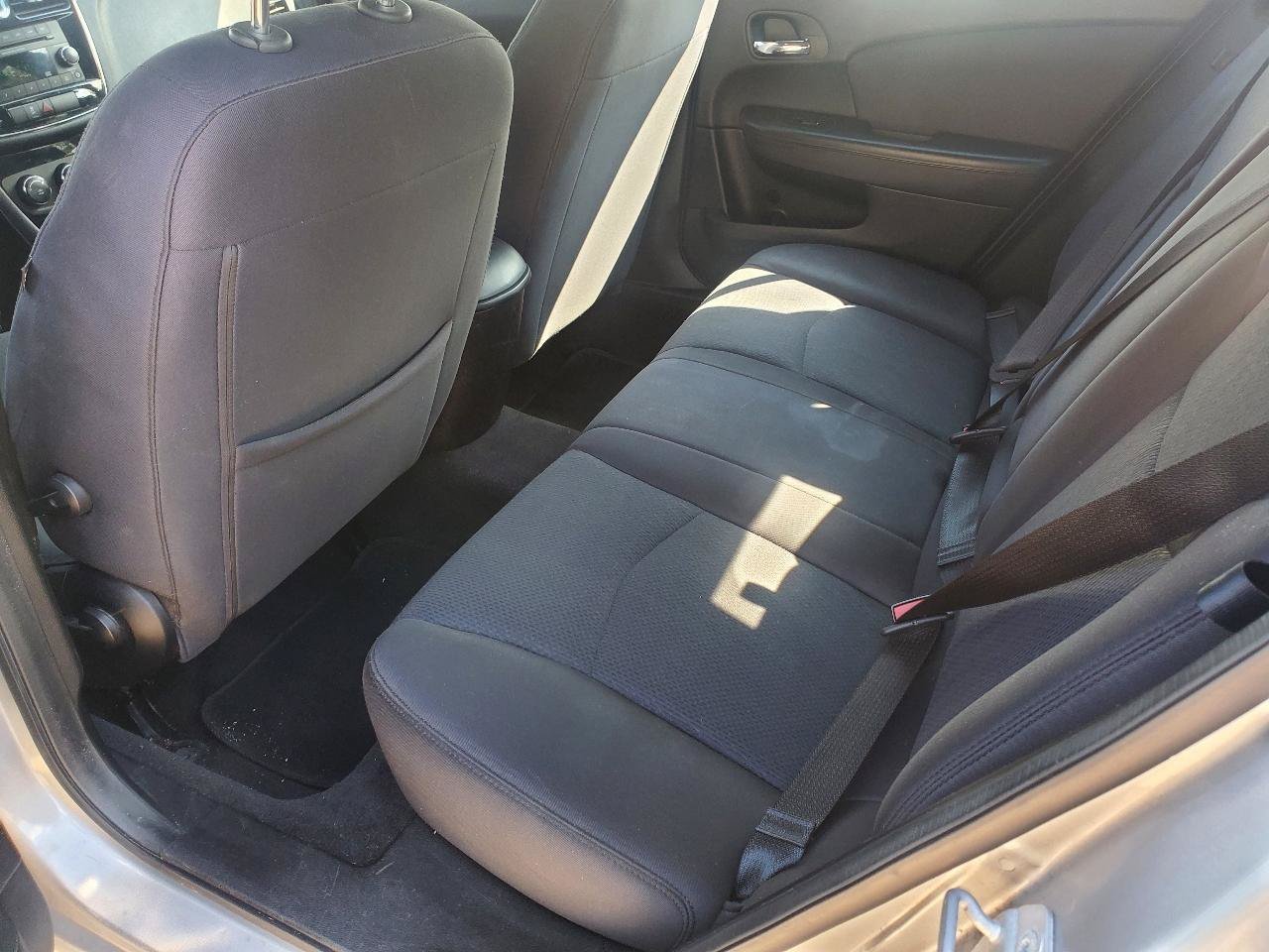 Used 2013 Chrysler 200 LX FWD image 12