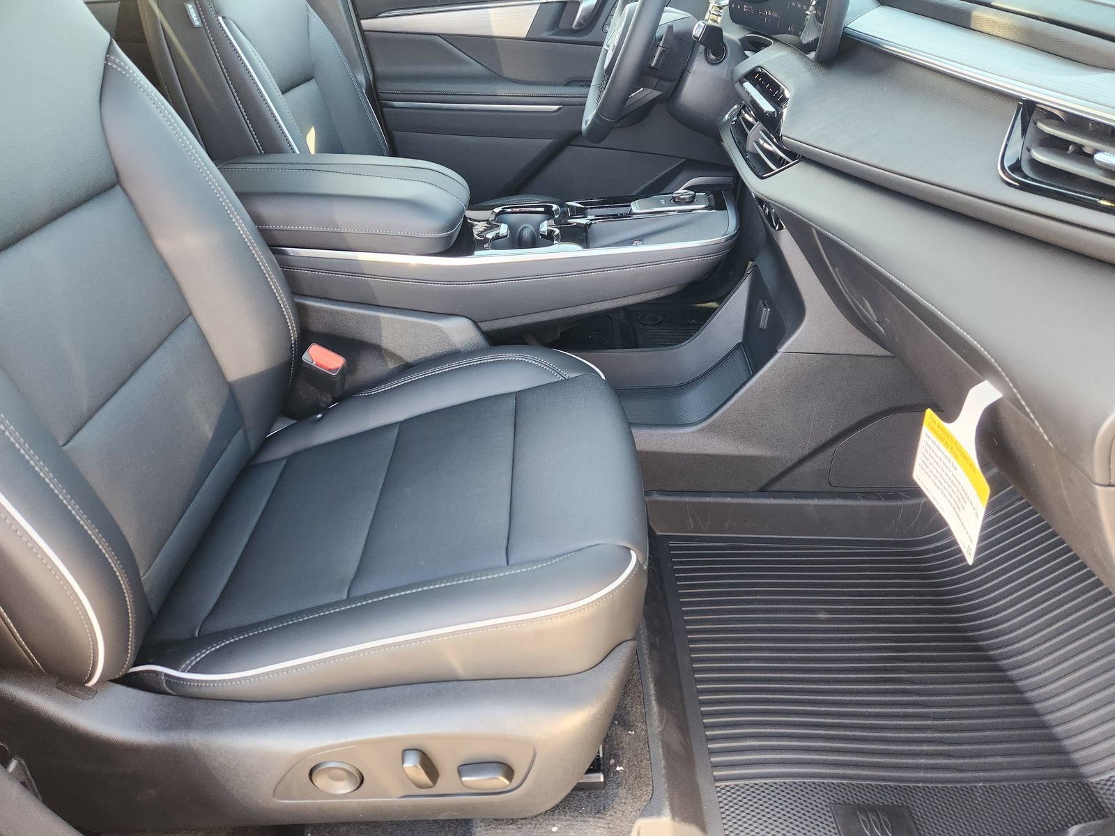 New 2026 Buick Enclave Preferred w/ Power Package image 15