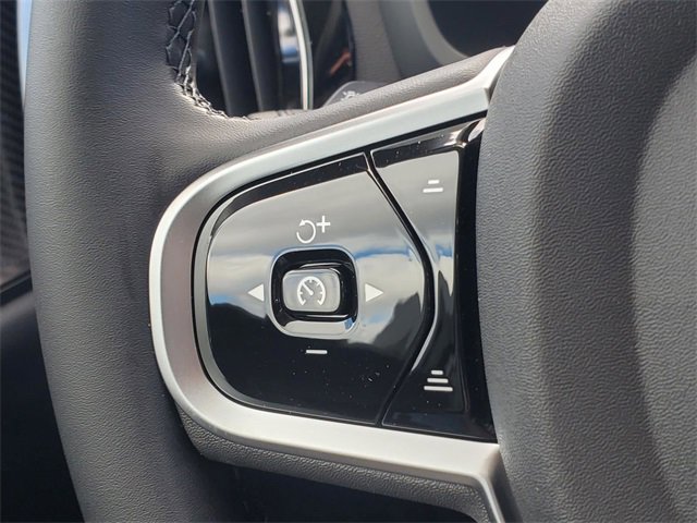 New 2026 Volvo V60 B5 Cross Country Plus w/ Protection Package Premier image 18
