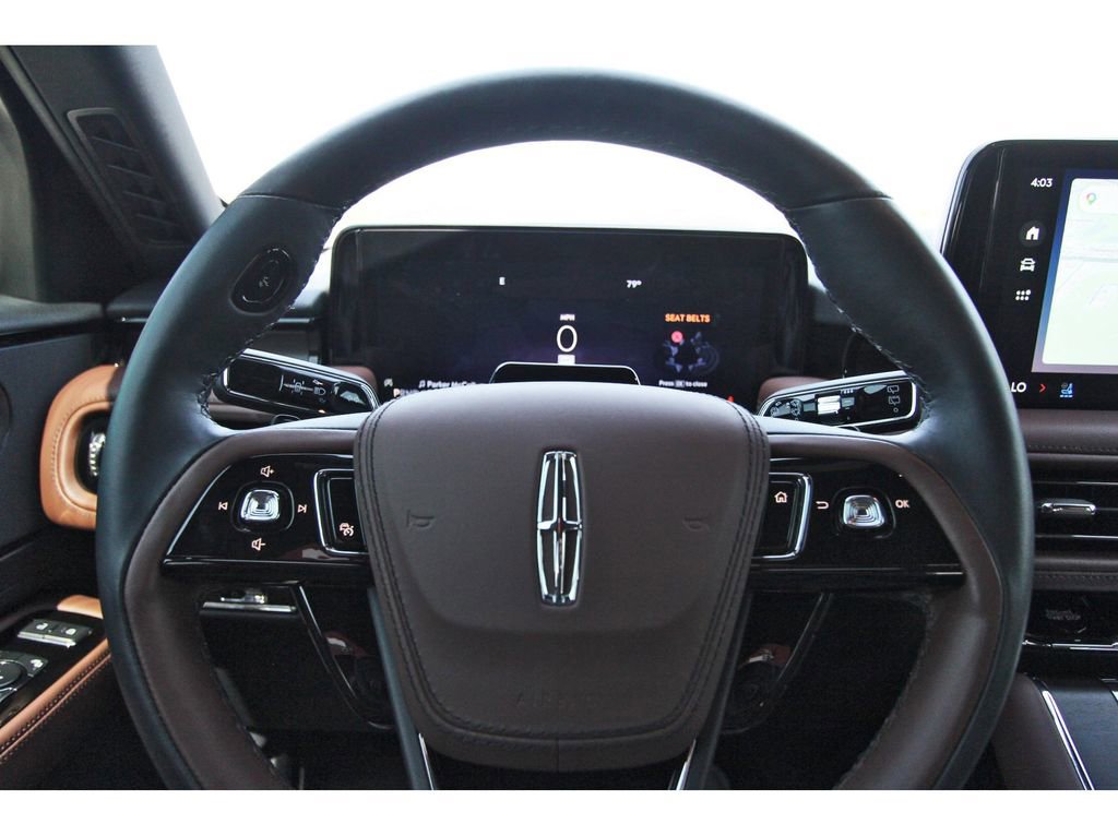 Used 2025 Lincoln Aviator Reserve w/ Jet Appearance Package RWD image 16