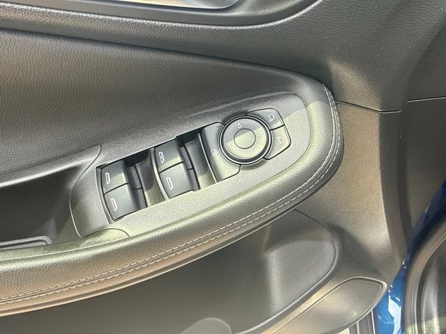 Used 2023 Buick Encore GX Preferred w/ Cold Weather Comfort Package AWD/4WD image 11