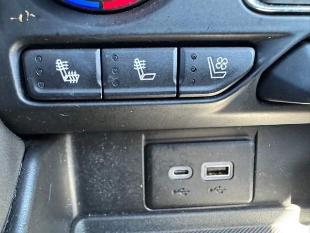 Used 2022 Chevrolet Suburban High Country w/ Premium Package 2 image 22