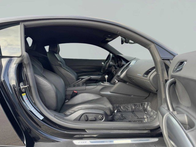 Used 2011 Audi R8 V8 image 34