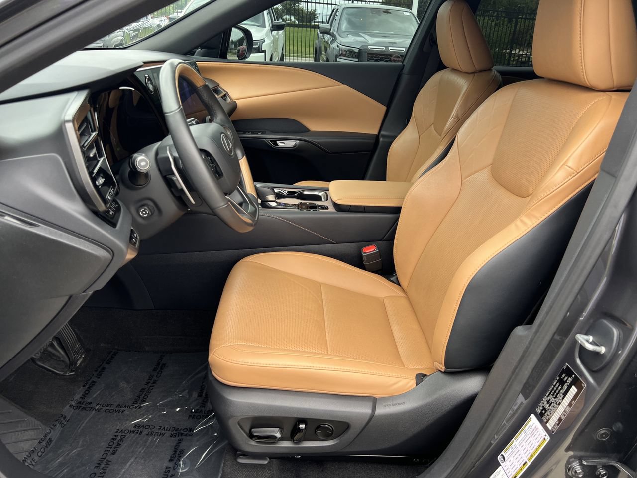 Used 2024 Lexus RX 350 w/ Technology Package AWD/4WD image 23