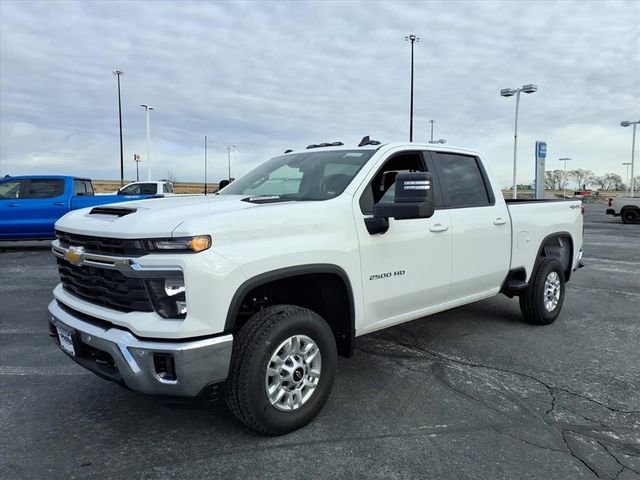 New 2026 Chevrolet Silverado 2500 LT w/ All Star Edition AWD/4WD image 6