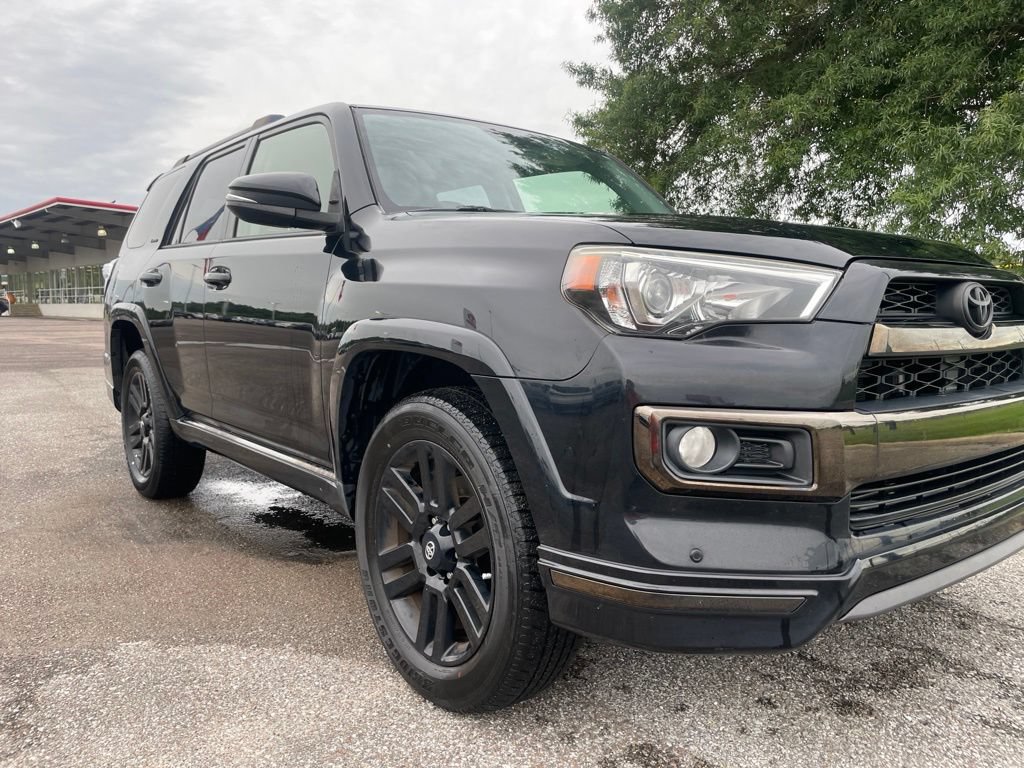 Used 2019 Toyota 4Runner Limited AWD/4WD image 10