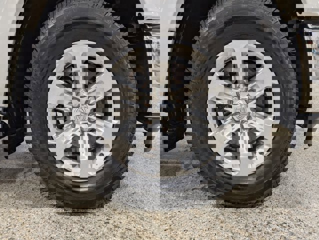 Used 2022 RAM 1500 Laramie AWD/4WD image 15