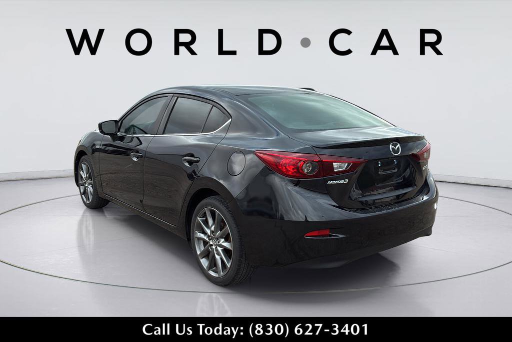 Used 2018 MAZDA MAZDA3 Touring FWD image 13