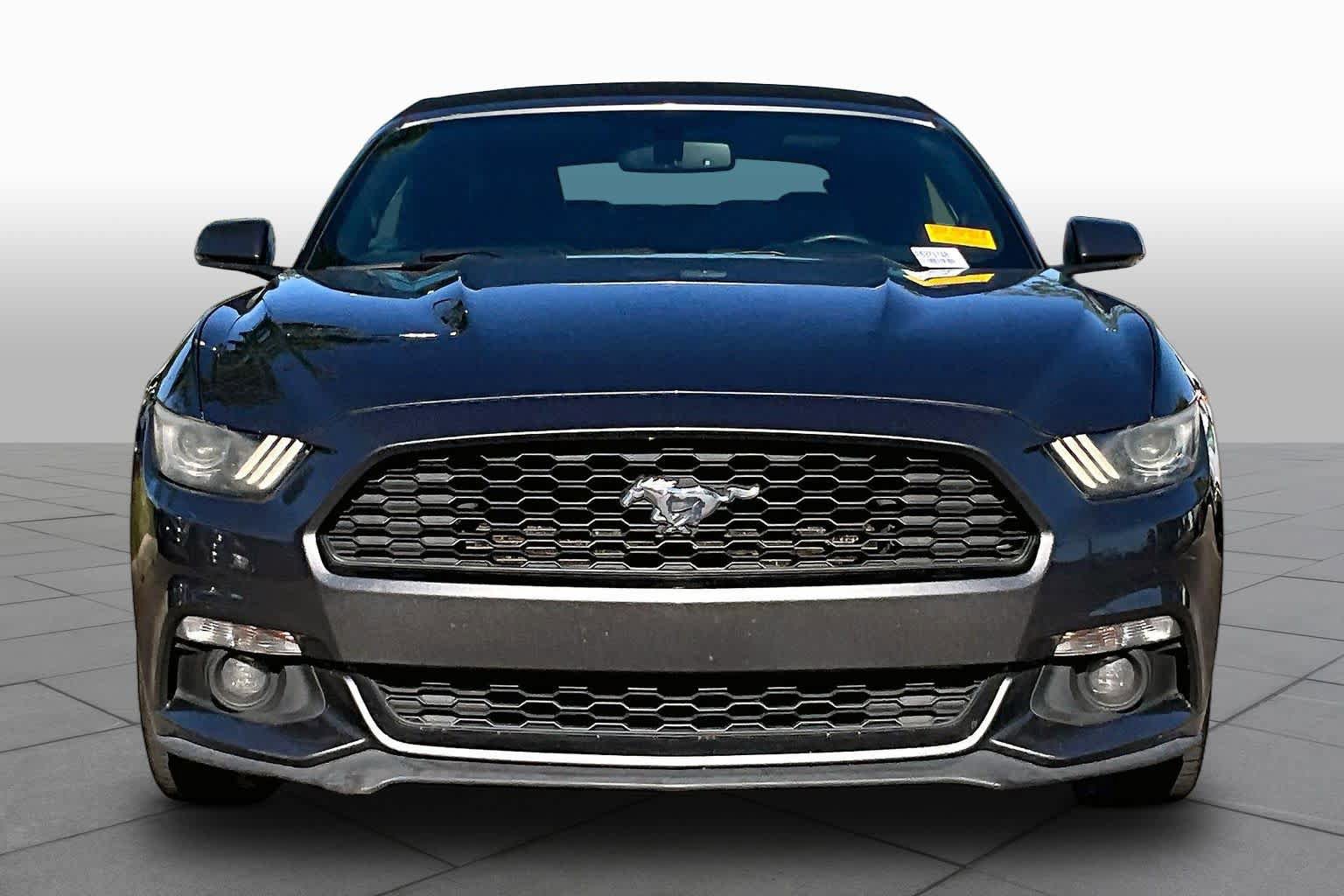 Used 2015 Ford Mustang Premium RWD image 3