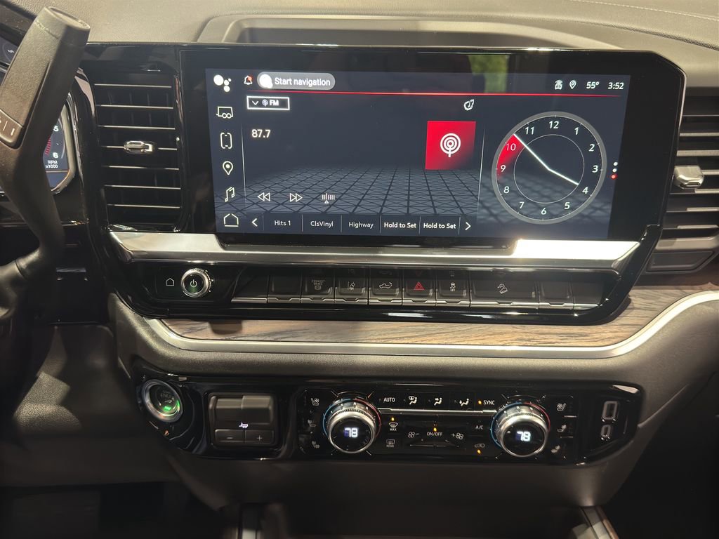 New 2025 GMC Sierra 2500 SLT w/ SLT Convenience Package image 32