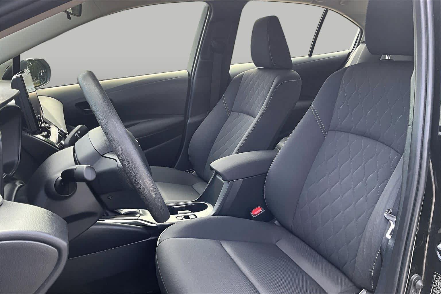 Used 2024 Toyota Corolla LE FWD image 15