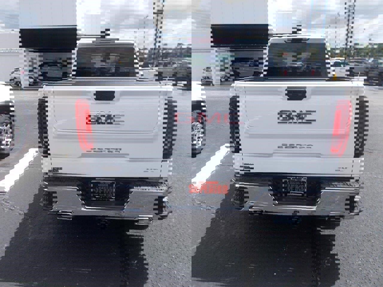 New 2026 GMC Sierra 1500 SLT w/ X31 Off-Road Package image 3