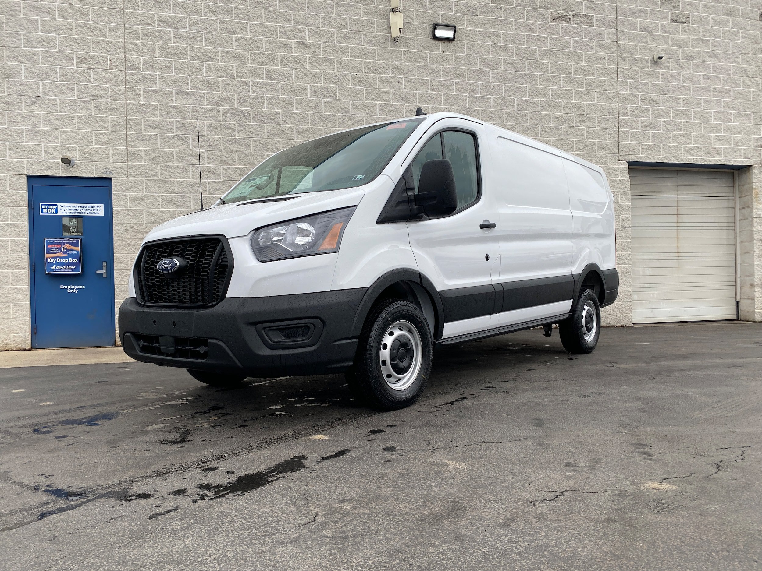 New 2025 Ford Transit 350 Low Roof RWD image 3