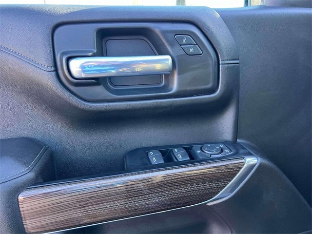 Used 2019 Chevrolet Silverado 1500 RST image 17