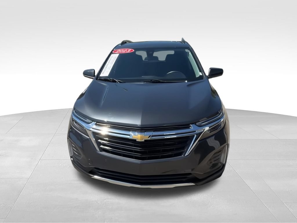Used 2023 Chevrolet Equinox LT FWD image 3
