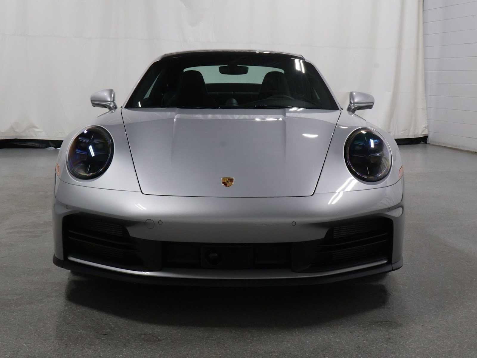 Certified 2025 Porsche 911 Carrera RWD image 14