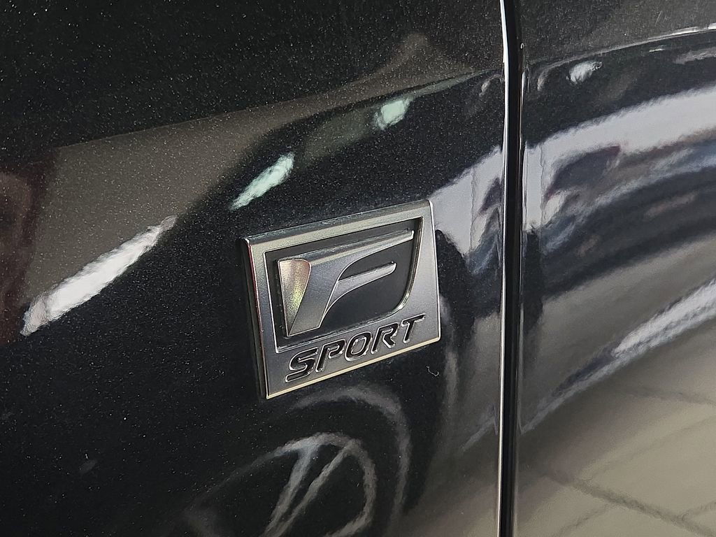 Used 2024 Lexus RX 500h F Sport w/ Convenience Package image 9