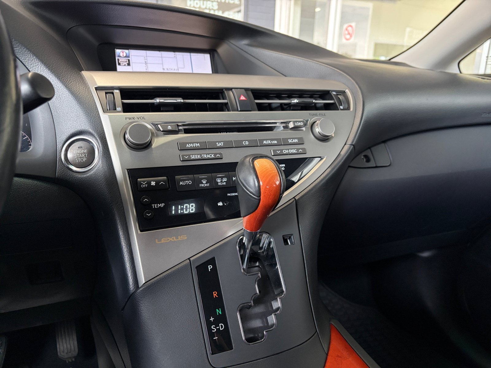 Used 2011 Lexus RX 350 AWD w/ Premium Pkg image 12