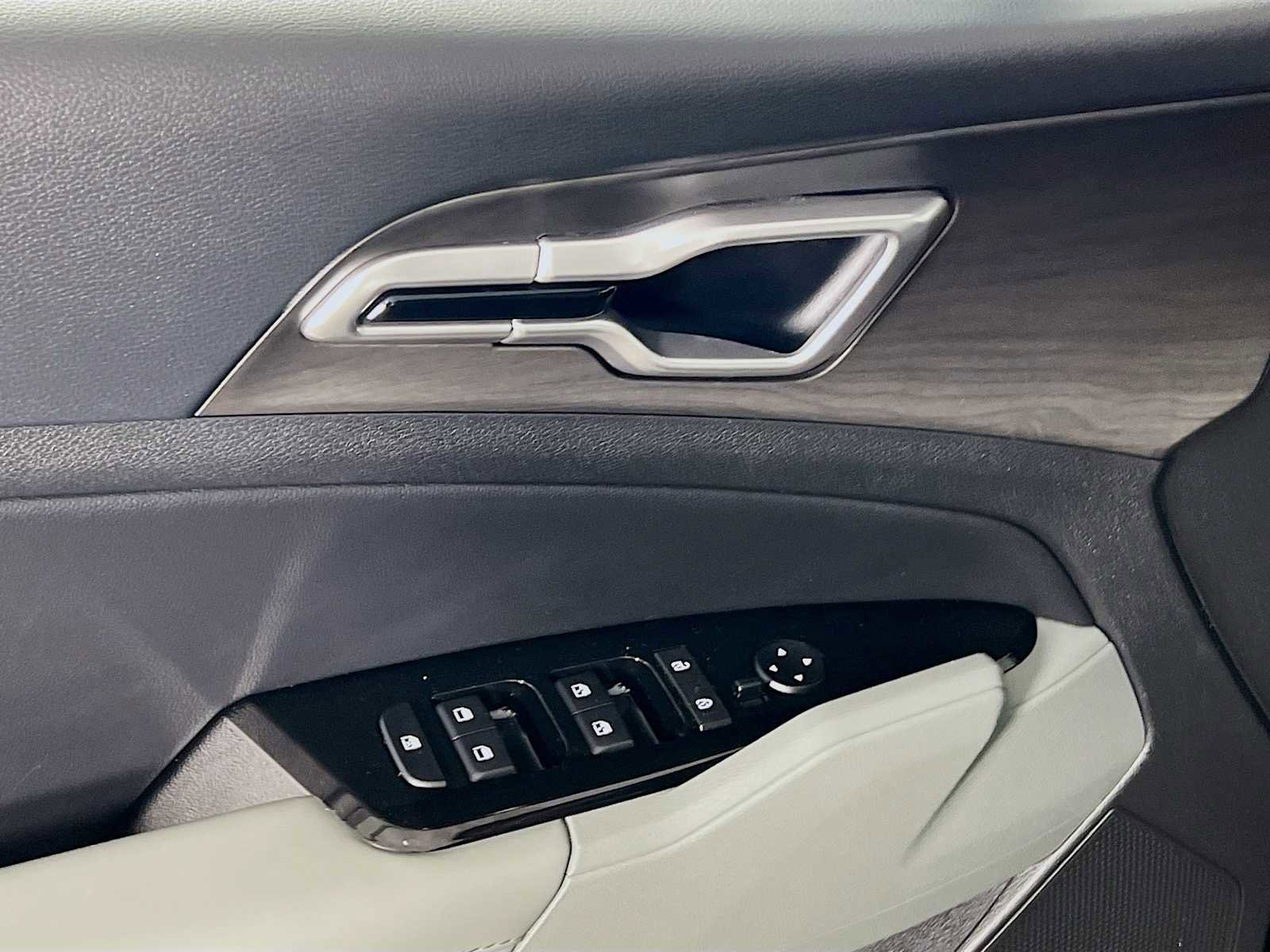 Used 2023 Kia Sportage X-Line w/ X-Line Premium Package image 18