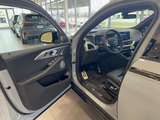 New 2026 BMW XM Label Red image 9