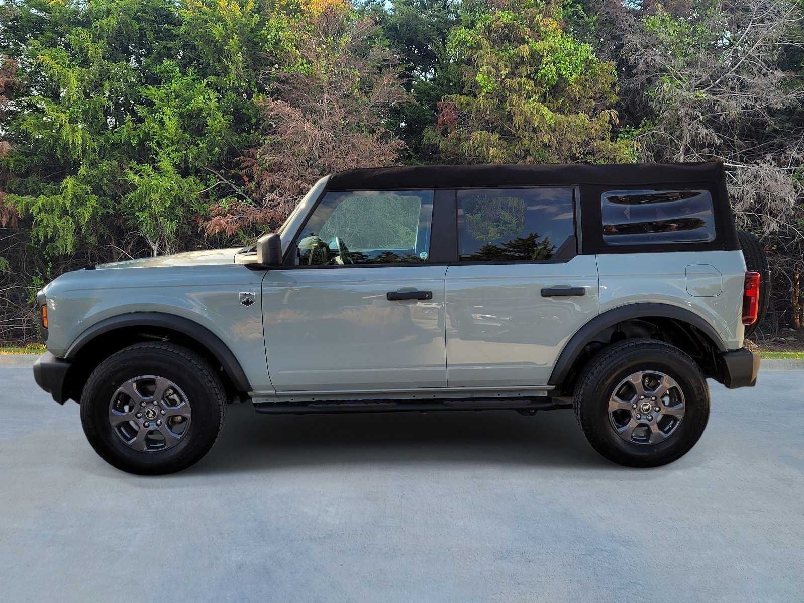 Used 2023 Ford Bronco Big Bend AWD/4WD image 21