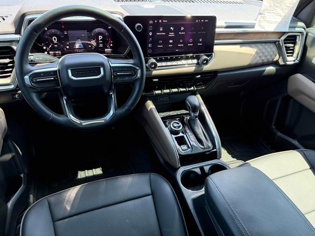 Used 2024 GMC Canyon Denali AWD/4WD image 2