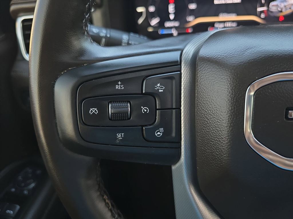 Used 2024 GMC Yukon Denali image 18