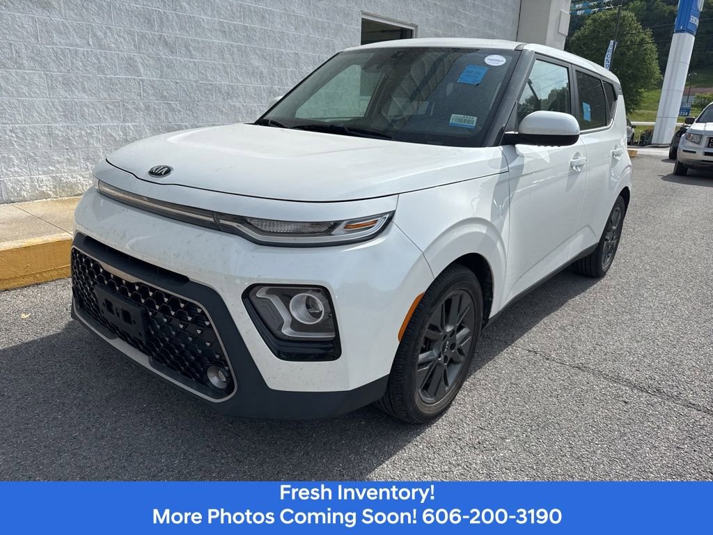 Used 2020 Kia Soul EX FWD image 1