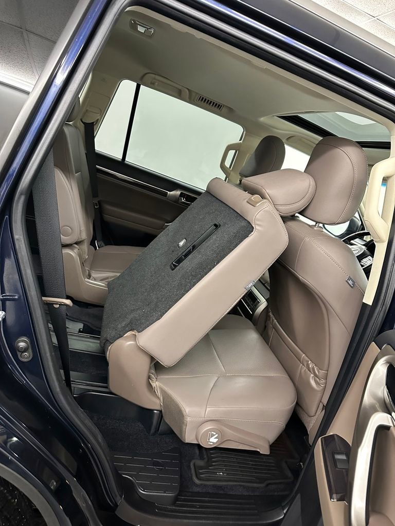 Used 2021 Lexus GX 460 Premium image 37
