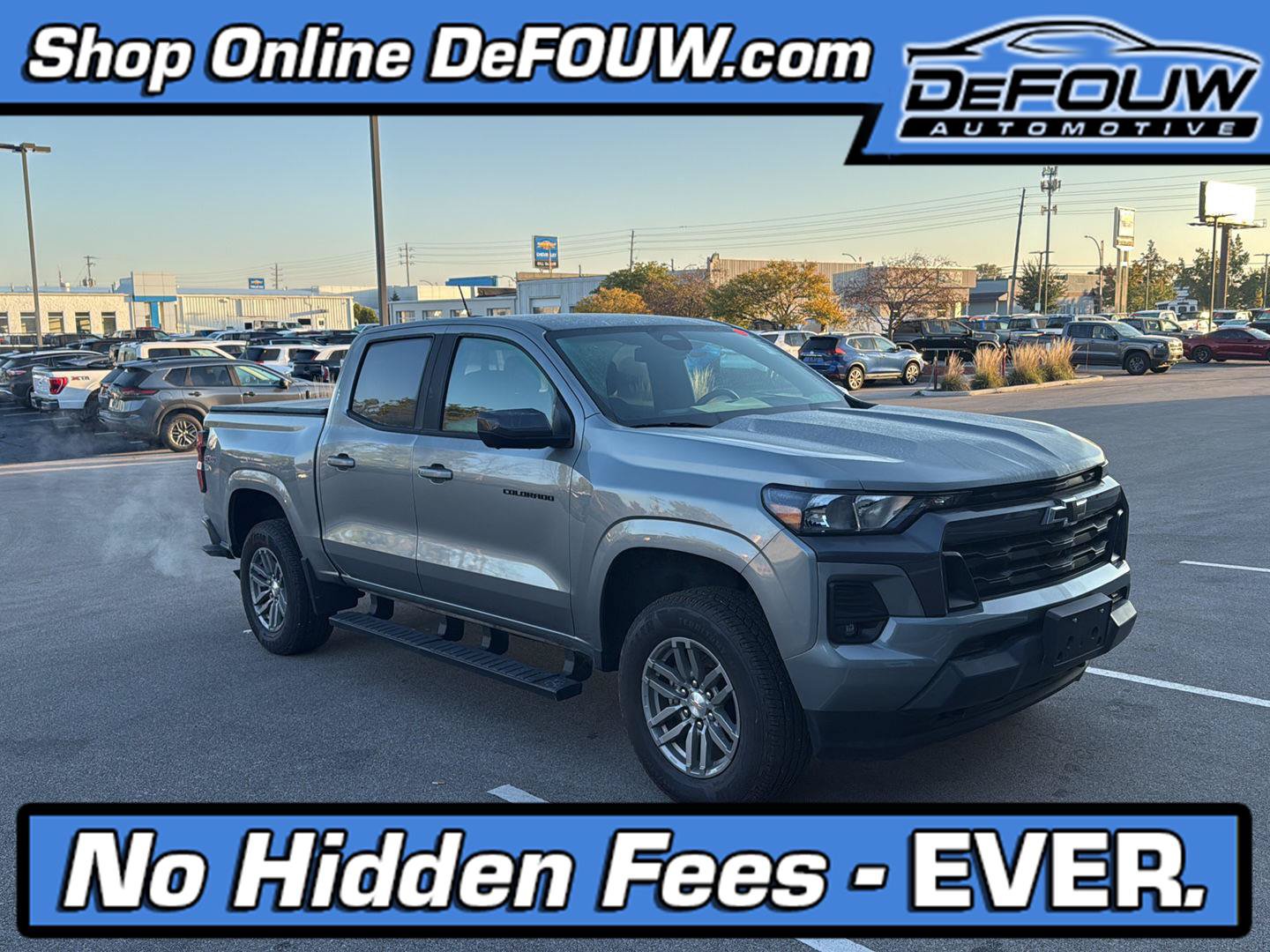 Used 2024 Chevrolet Colorado LT w/ LT Convenience Package II AWD/4WD image 1
