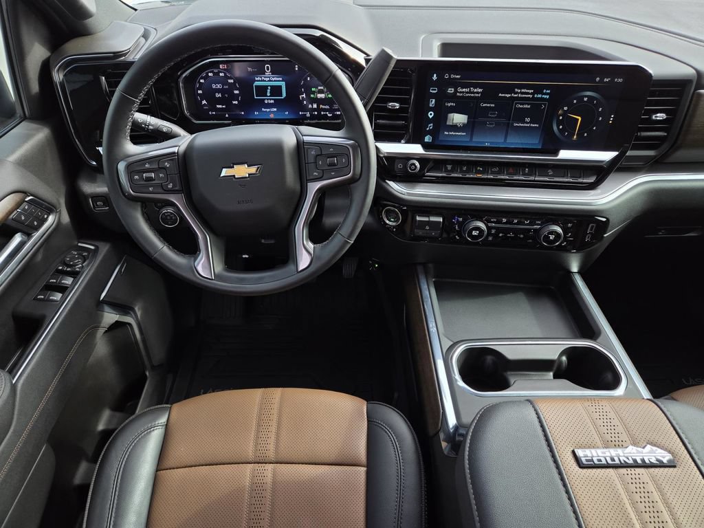 Used 2026 Chevrolet Silverado 2500 High Country w/ Technology Package AWD/4WD image 26