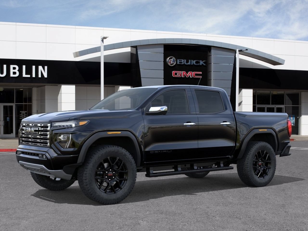 New 2026 GMC Canyon Denali w/ LPO, Denali Black Edition AWD/4WD image 6