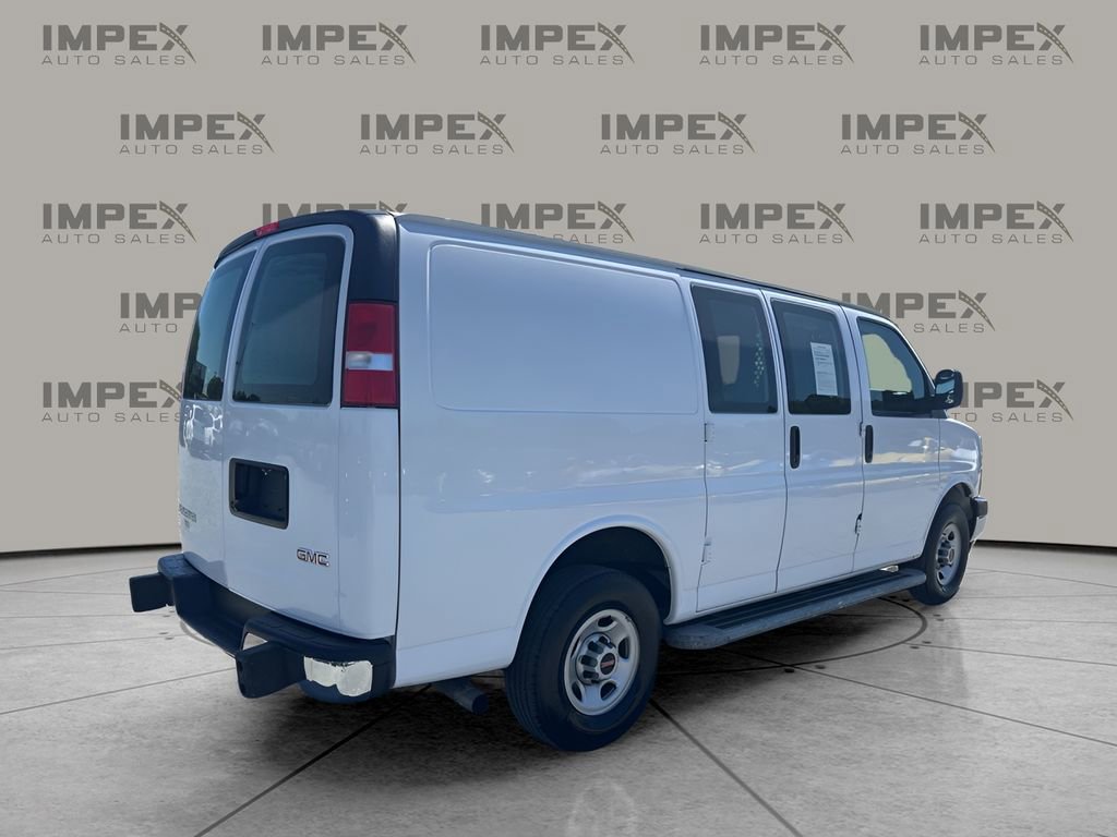 Used 2023 GMC Savana 2500 w/ Driver Convenience Package image 5