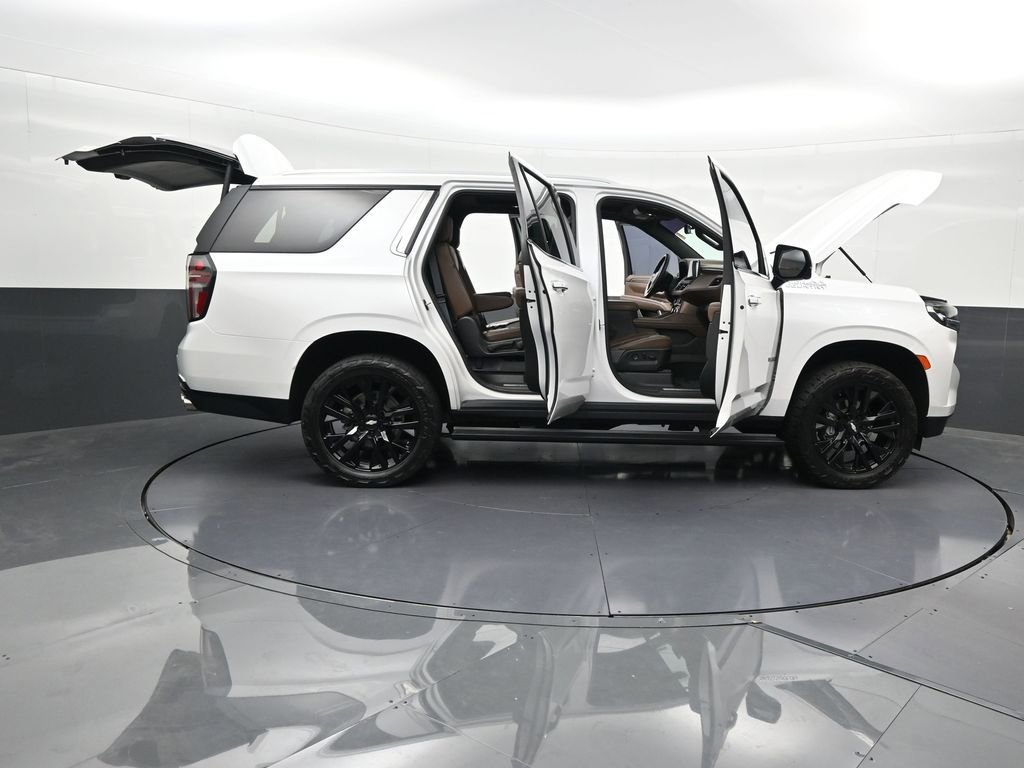 Used 2021 Chevrolet Tahoe High Country w/ Premium Package AWD/4WD image 34