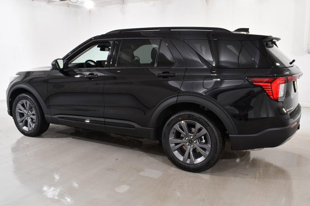 New 2026 Ford Explorer Active w/ Active Comfort Package image 15