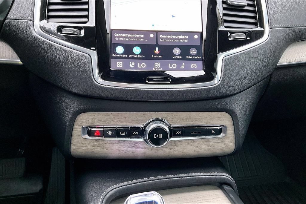 Certified 2024 Volvo XC90 T8 Ultimate w/ Protection Package Premier AWD/4WD image 40