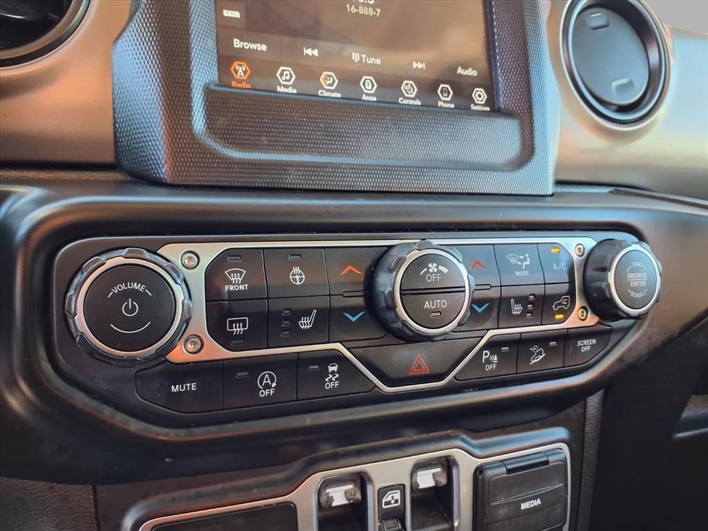 Used 2018 Jeep Wrangler Unlimited Sport S image 7