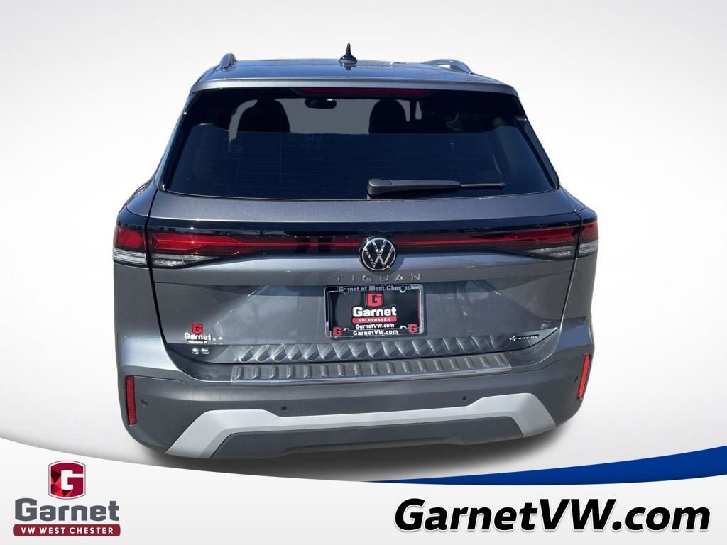 New 2026 Volkswagen Tiguan SE image 4